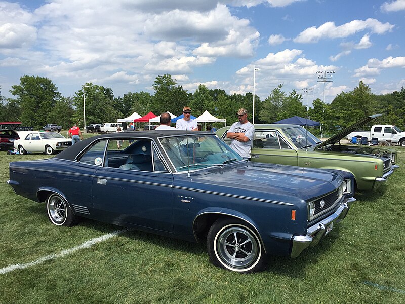 File:1969 AMC Rebel SST 2-door hardtop in blue at 2015 AMO show 1of5.jpg