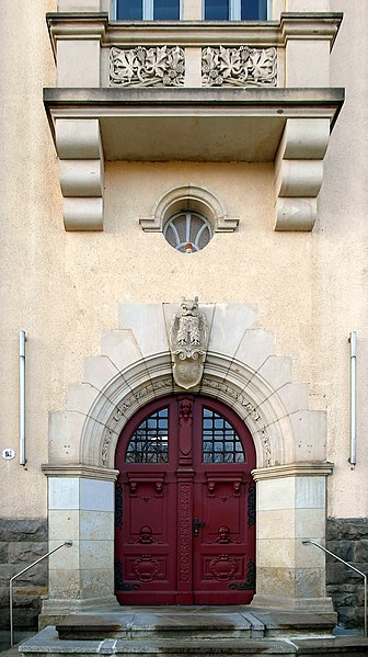 File:20121123020DR Dresden-Niedersedlitz Rathaus.jpg