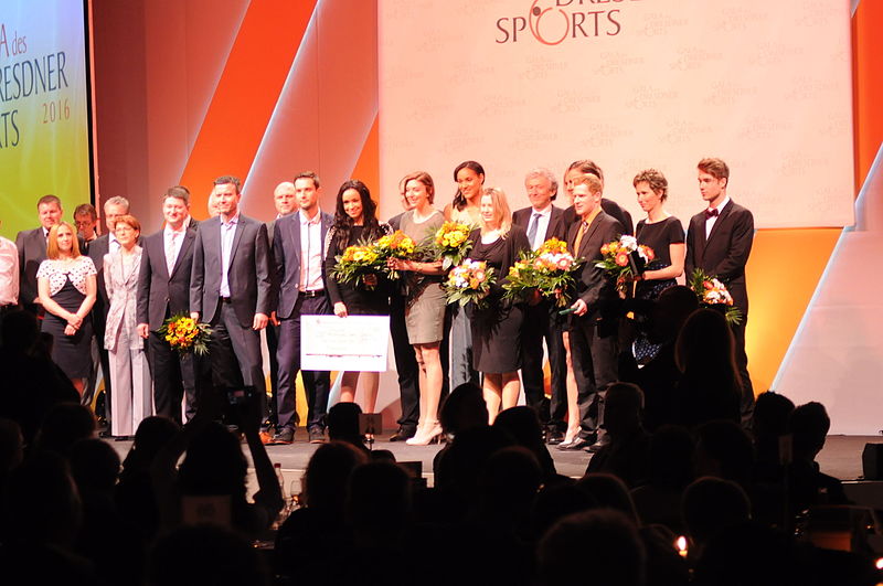 File:2016-03-12 Gala des Dresdner Sports 2016 (alle Ausgezeichneten) by Sandro Halank–1.jpg