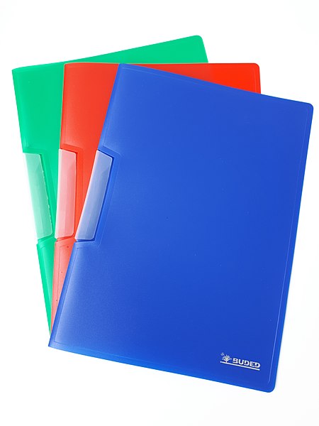 File:3 x A4 swing clip folder.jpg