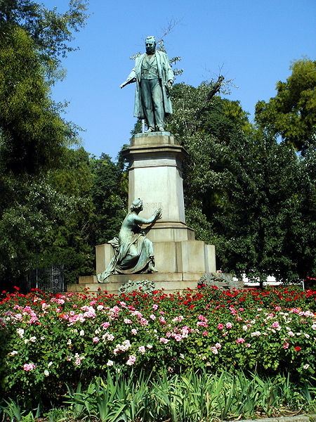 File:8809 - Milano - Monumento a Cavour (1865) - Foto Giovanni Dall'Orto, 13-Sept-2007.jpg