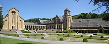 Abbaye d'Orval - Cour d'honneur 1.jpg