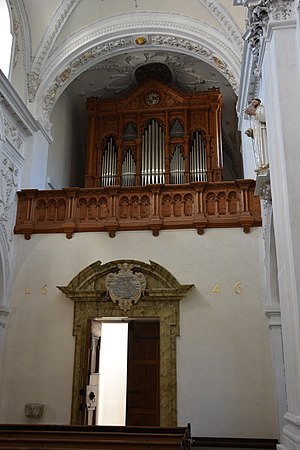 Abtei Marienberg Stiftskirche Interior 09.jpg
