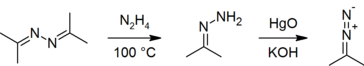 Acetone azine chem.png