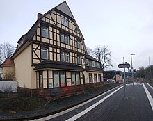 Bahnhof Adelebsen, das Bahnhofsgebäude ist 2017 ungenutzt