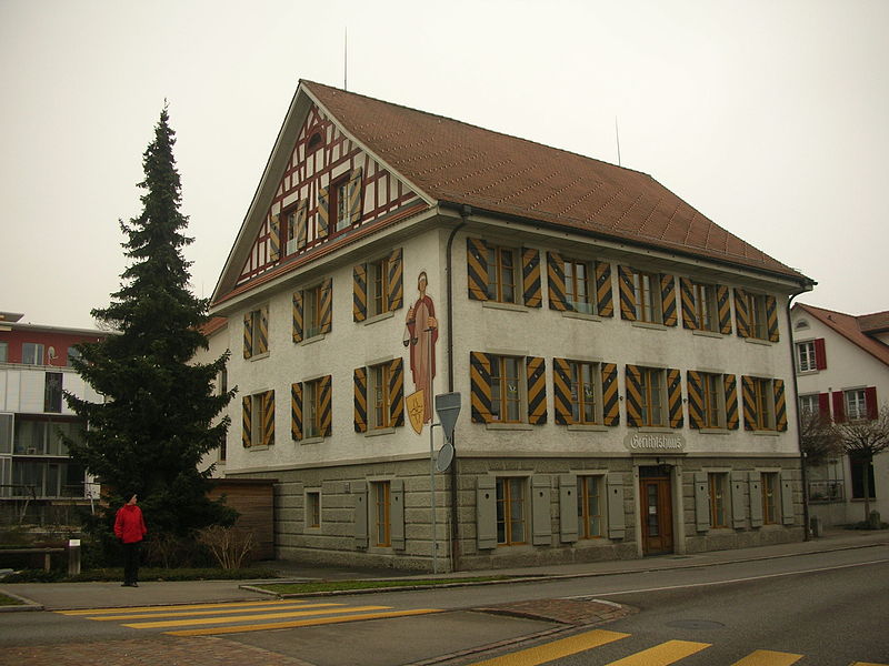 File:Affoltern Gerichtshaus.jpg