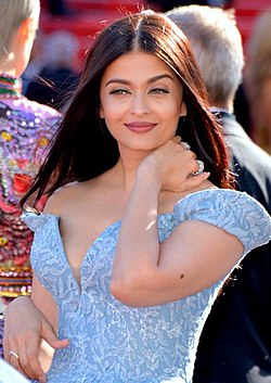 Aishwarya Rai Cannesin elokuvajuhlilla vuonna 2017.