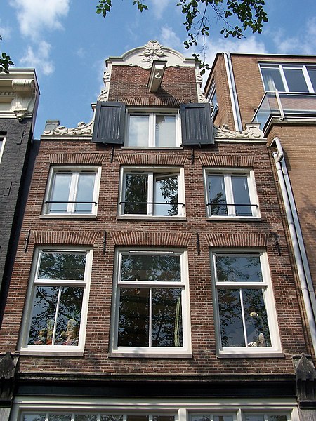 File:Amsterdam Oudeschans 36 top.jpg