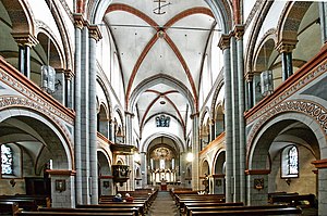 Andernach Maria Himmelfahrt: Geschichte, Architektur, Ausstattung