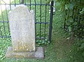 ArnoldBuryingGround.EntryMarker.20110722.jpg