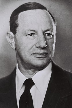 כשגריר ישראל לבריטניה, 1959