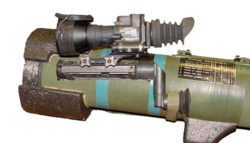 Attaching Night Sight to SRAW launcher.png