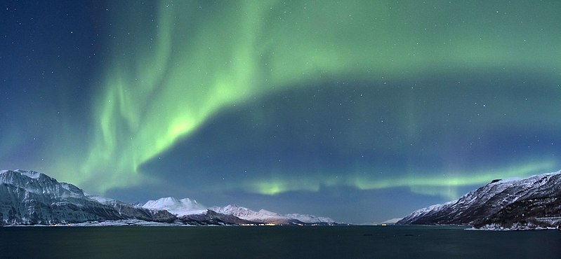 File:Aurora borealis above Lyngenfjorden, 2012 March-3.jpg