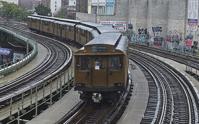 A New York Transit Museum set of BMT Triplexes on the BMT Brighton Line
