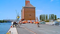 Ballastkai Feuerwehr Übung mit Taucheinsatz am Flensburger Hafen - panoramio