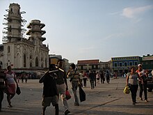 Locals at the Plaza de San Nicolás