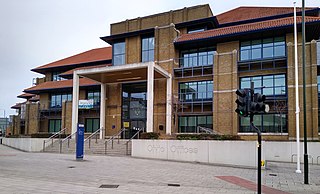 <span class="mw-page-title-main">Bexley Civic Offices</span> Municipal building in London, England