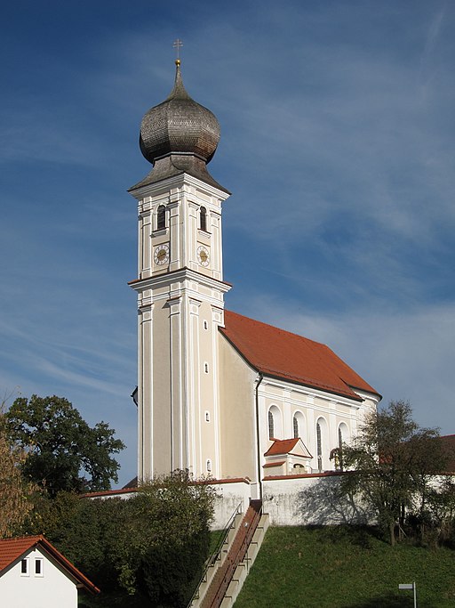 BurghartingKirche Kirchberg-01