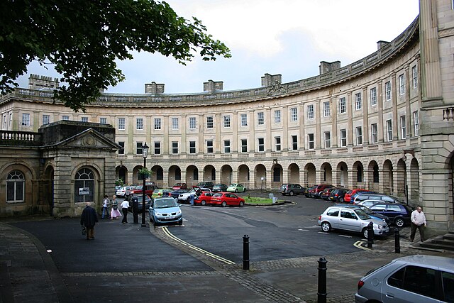 The Crescent with the Pump Room to the left in 2007