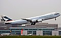 یک بویینگ8-747 باری کاتای پسفیک این هواپیما از سال2010 تاکنون طویل ترین هواپیمای جهان است که البته از مدل مسافربری ان تعداد کمی ساخته شد