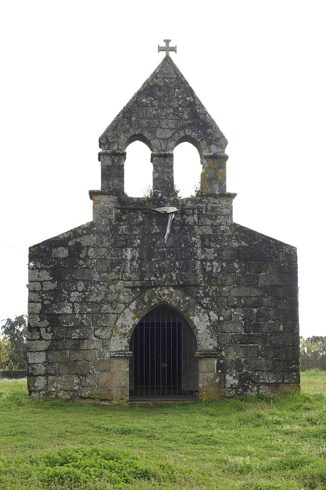 Igreja em Canas de Santa Maria