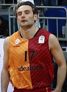 Caner Topaloğlu Fenerbahçe Basketball masculin vs Basketball TSL de 20180304.jpg de Galatasaray Hommes