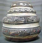 A Hopi jar by Nampeyo (c.1860–1942), made in Arizona, 1880.