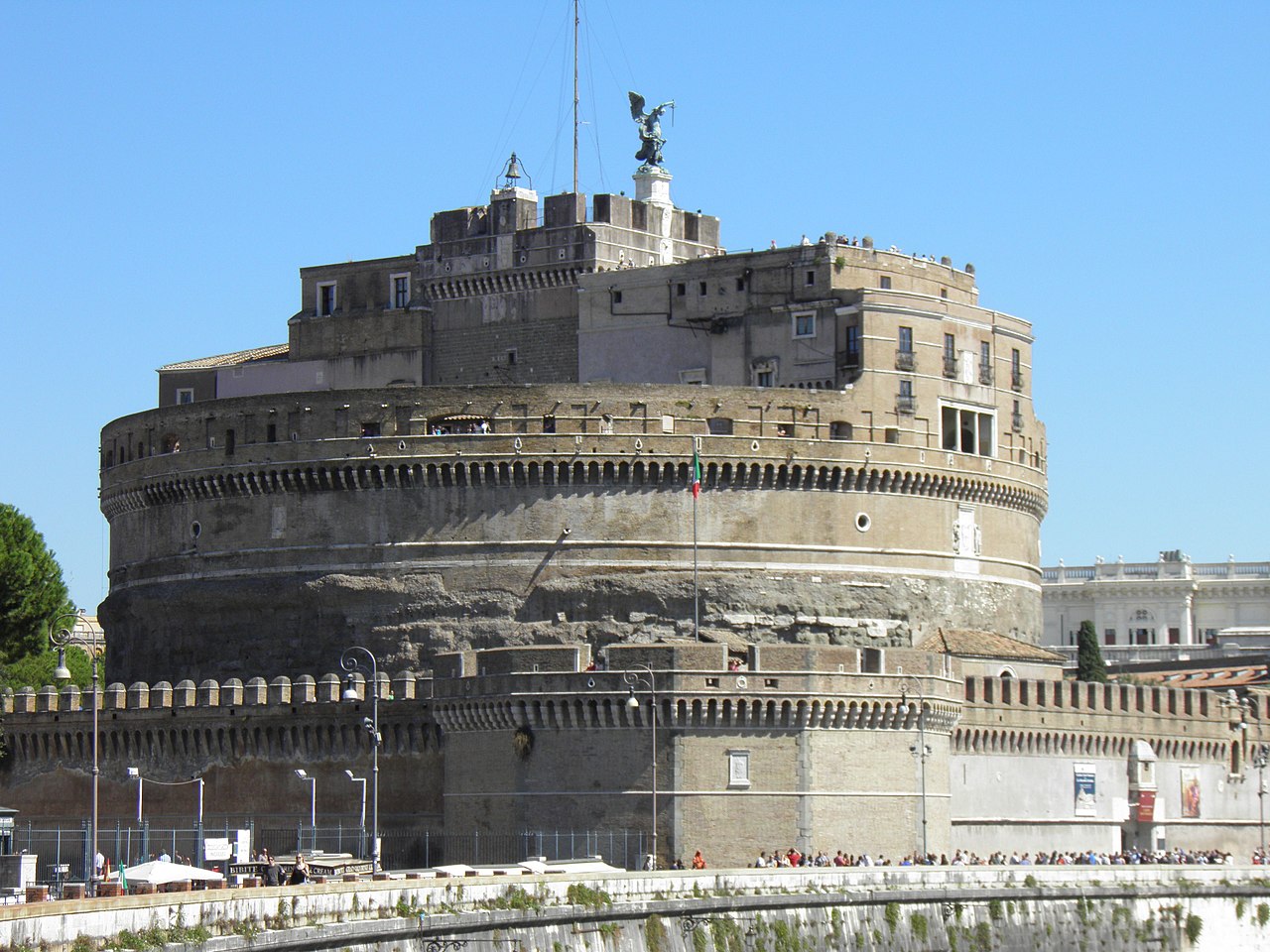 File Chateau Saint Ange Rome 2 Jpg Wikimedia Commons