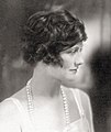 Coco Chanel (Gabrielle Bonheur Chanel) (Saumur, 19 de austu 1883 - Parigi, 10 de gennàrgiu 1971)