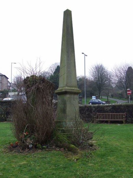 File:Chapel Street burial ground - geograph.org.uk - 1101173.jpg