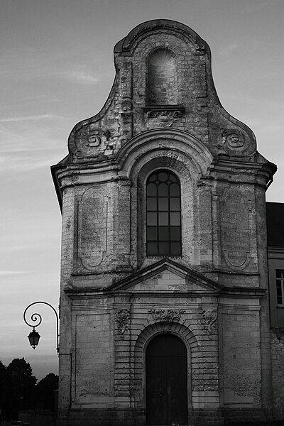 File:Chapelle Sainte-Austreberthe Montreuil-sur-Mer2.jpg