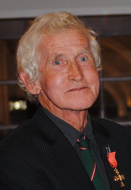 David Henshaw ONZM (cropped).jpg