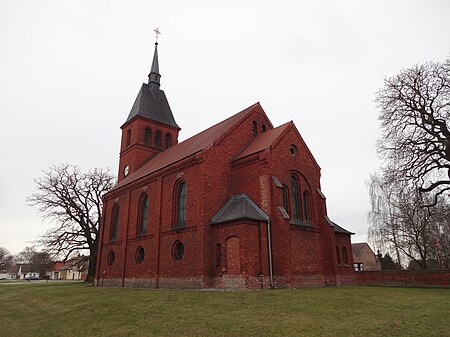 Dorfkirche Betzin 02