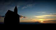 Thumbnail for File:Dražovce - Kostol svätého Michala Archanjela pri západe slnka.jpg