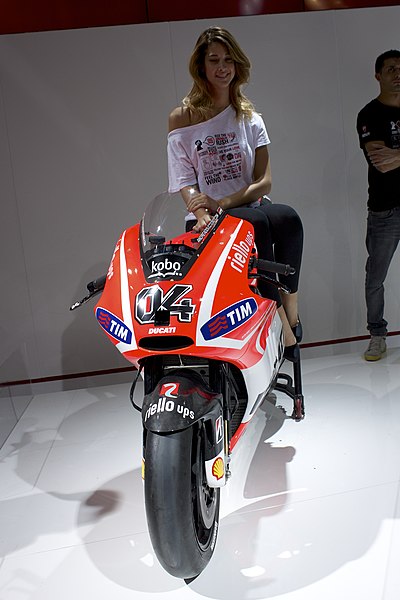 File:Ducati MotoGP 04 (10760413416).jpg