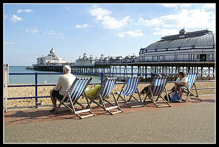 Fail:Eastbourne Pier 2007.jpg