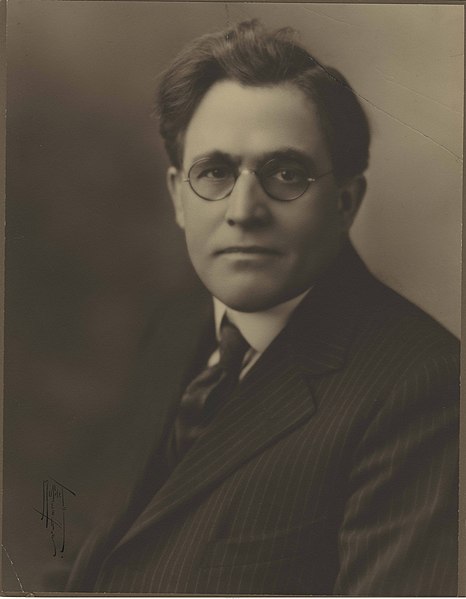 File:Edwin J. Brown c1923.jpg