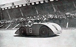 Bugatti Type 32 „Tank“ mit Ernest Friederich am Steuer beim Großen Preis von Frankreich 1923 in Tours