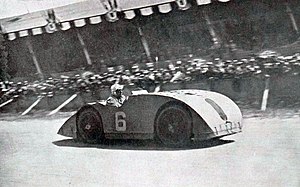 Ernest Friderich practicing in the Bugatti Type 32 for the French GP Ernest Friederich, troisieme sur Bugatti Tank Type 32 au GP de l'A.C.F 1923 (a Tours).jpg