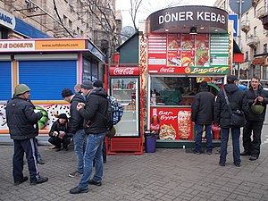 Trg nezavisnosti-kiosk sa hranom