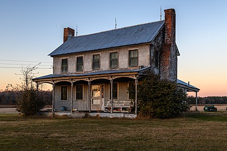 Farmhouse at Kelvin A. Lewis farm in Creeds