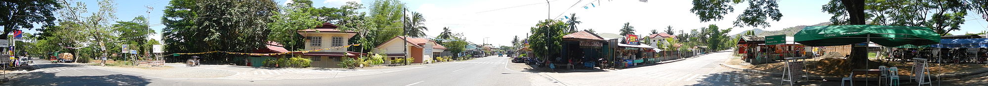 Een kruising van de Pan-Filipijnse snelweg in Aritao