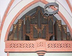 Gau-Algesheim, Kirche St. Cosmas und Damian, die Orgel.jpg