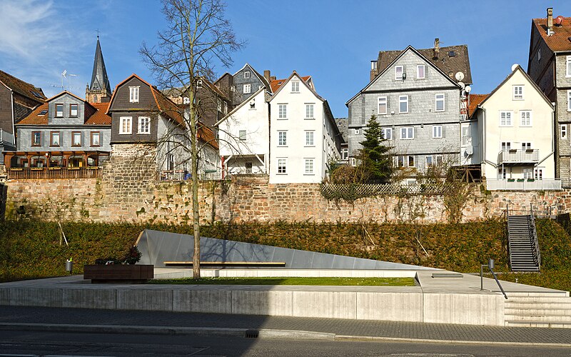 File:Gedenkstätte ehemalige Synagoge Marburg Universitätsstraße.jpg