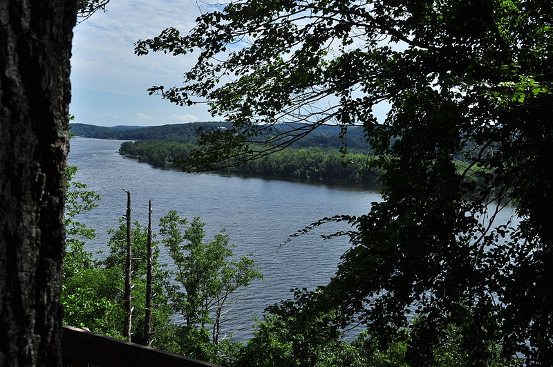 File:Gillette Castle 04 (9363502585).jpg