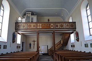 Girod, Katholische Pfarrkirche St. Jacobus Maior, Orgel.jpg