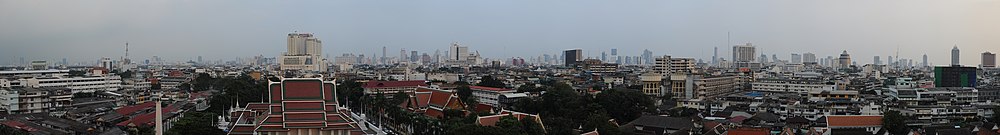 Bangkok vidita de la templo dil Ora Monto.