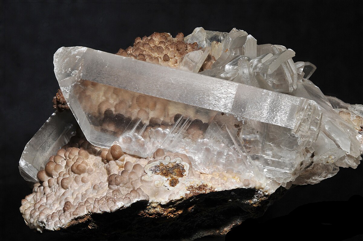 Selenite (mineral) - Wikipedia