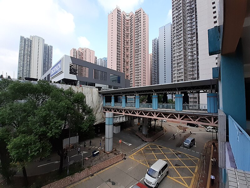 File:HK TKO 將軍澳 Tseung Kwan O 尚德邨 Sheung Tak Estate 室內多層停車場 indoor carpark November 2019 SS2 06.jpg