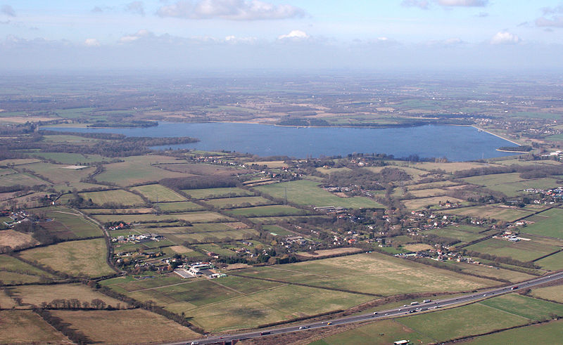 File:Hanningfield reservoir.jpg